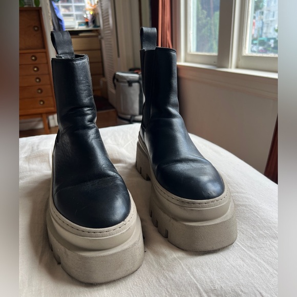 Copenhagen Studios leather boots - Picture 3 of 6